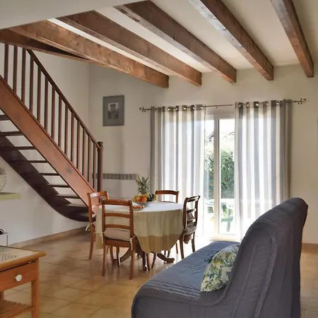Nyaraló 2 Bedroom Lovely Home In Cervione *