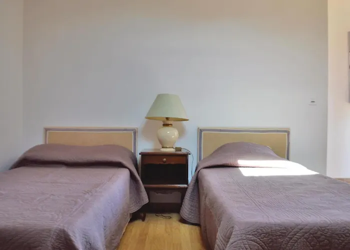 3 Bedroom Lovely In